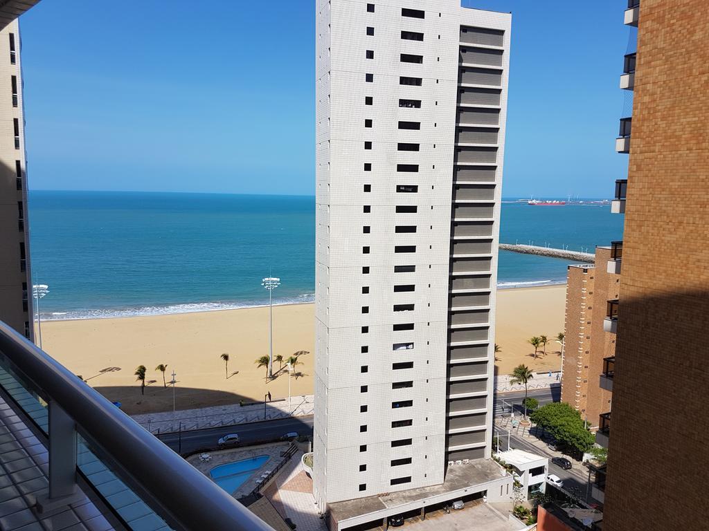 Apartamento Vista Mar 4 Suites Φορταλέζα Εξωτερικό φωτογραφία
